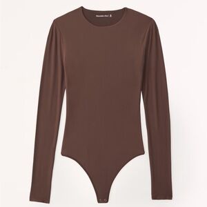 Abercrombie & Fitch - Long-Sleeve Crew Bodysuit in Brown, XS
